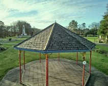 Ward Park Bandstand and War Memorial Type=N, Mode=P, DE=None